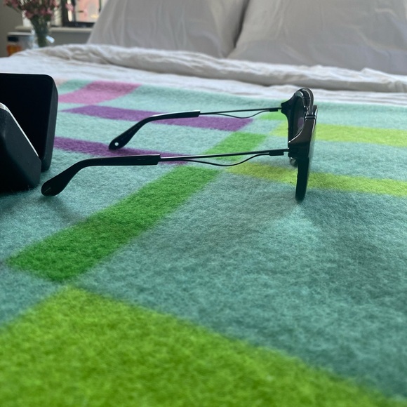 Givenchy Black Sunglasses - Picture 4 of 5